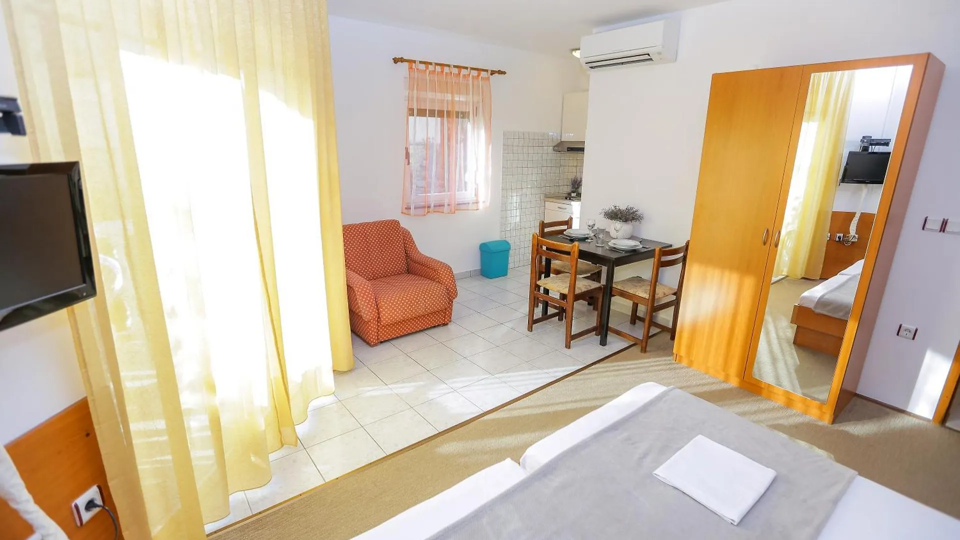 Apartments Kristijan Drage Croatia